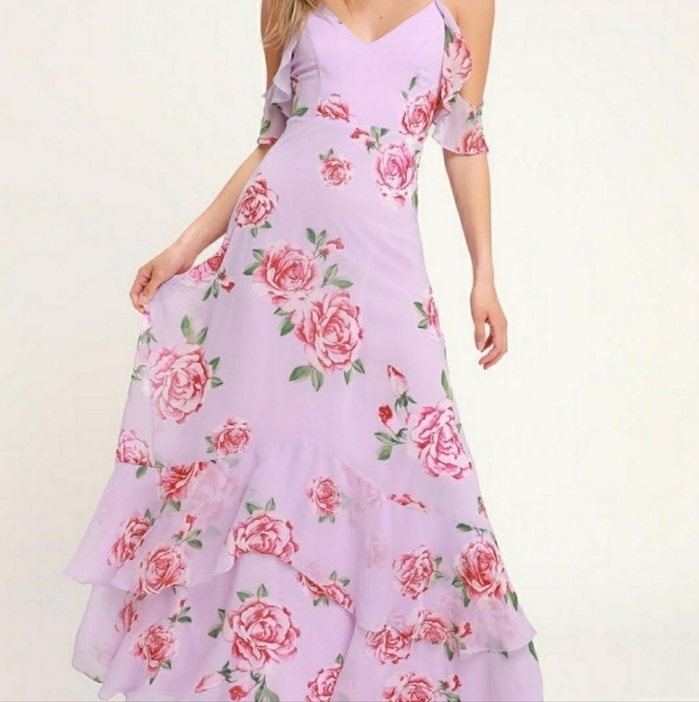 Lulu's Take You There V-neck Tiered Lavender Maxi Dress size Medium